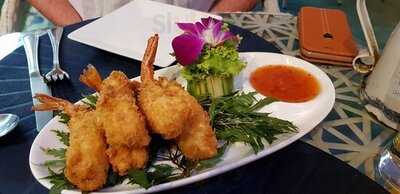 แองคอร่า บลู บิสโทร แอนด์ บาร์