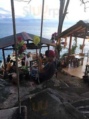 ร้านอาหารร่มไทรบ้านนาคาเล