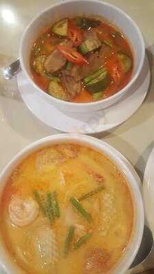 44 ศูนย์อาหารครัวไทย