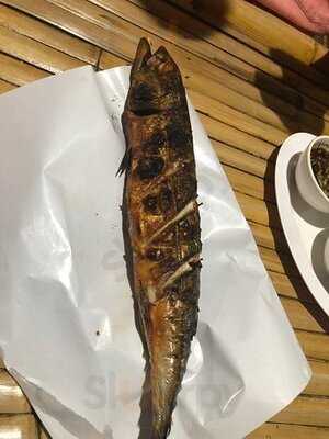 ร้านอาหารต้มแซบหาดสุรินทร์