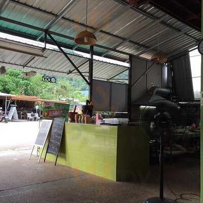 ร้านอีสานอ่าวนาง