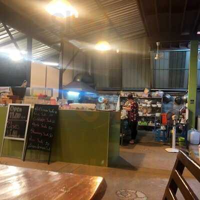 ร้านอีสานอ่าวนาง