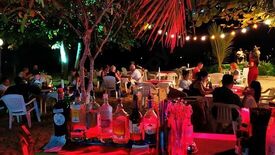 194 Restaurant & Bar