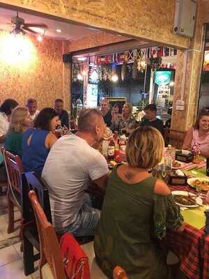 ร้านอาหาร ไอทะเล บางเทา