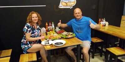 อิ่มหมีพีมัน ฮาลาลฟู้ด