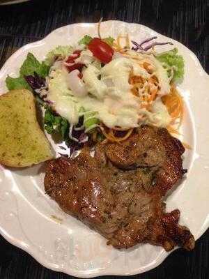 เจนนี่ เอ อินเตอร์ บาร์ & บิสโทร พัทยา