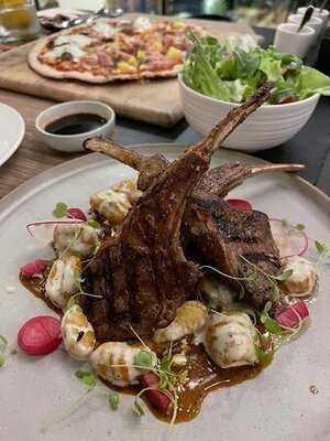 Italics & Rise At Akyra Manor Chiang Mai