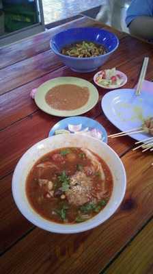 ข้าวซอยลำดวนฟ้าฮ่าม