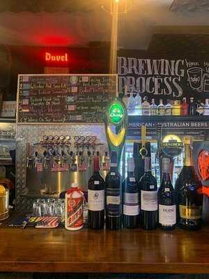 Renegade Craft Beer & Billiards Sports Bar