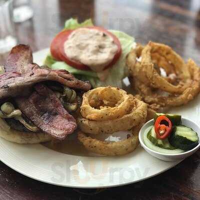 The Duke's Promenada Resort Mall