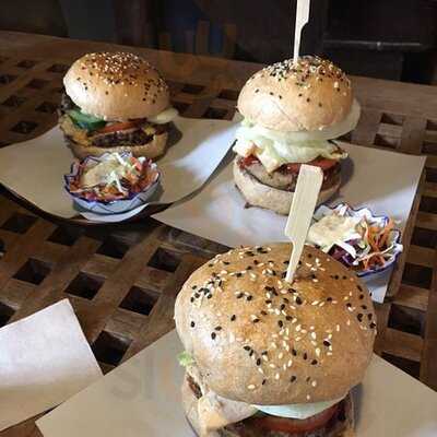 อมริตา การ์เด้น