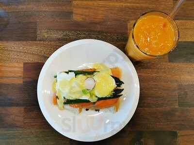 มานิเฟรชโต้