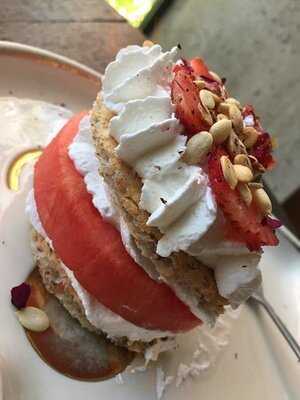 โลคอล คาเฟ่