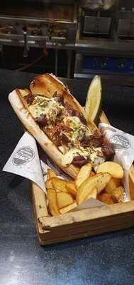 Rock Me Burgers & Bar