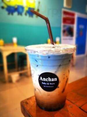 ก๋วยเตี๋ยวอัญชัน