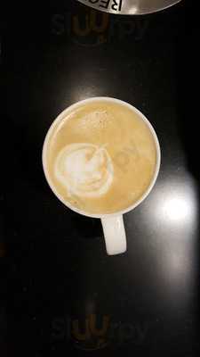 สตาร์บัคส์ สาขา ไนท์บาซาร์