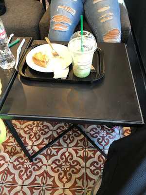 สตาร์บัคส์ สาขา ไนท์บาซาร์