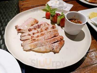 มิกซ์ เรสเตอรอง แอนด์ บาร์ - นิมมานเหมินทร์