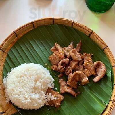 เฮือนเจ้าบัวทิพย์