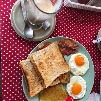 มาย เพลส เล้าจ์