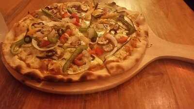 ทู ซิสเตอร์ พิซซ่า