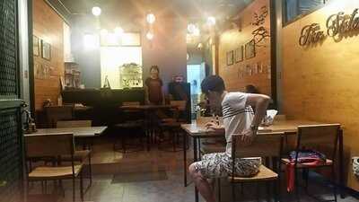 ทู ซิสเตอร์ พิซซ่า