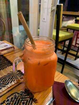 เทสท์ ฟรอม เฮเว่น เวเจททาเรียน เรสเตอรองท์ 