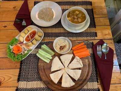 เทสท์ ฟรอม เฮเว่น เวเจททาเรียน เรสเตอรองท์ 