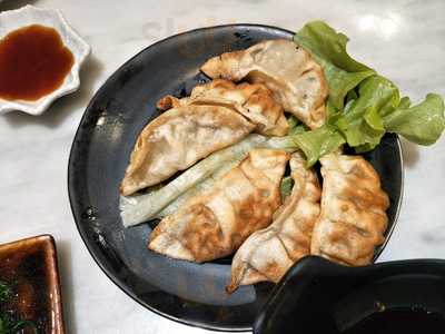 นิมมาน บาร์ แอนด์ กริลล์