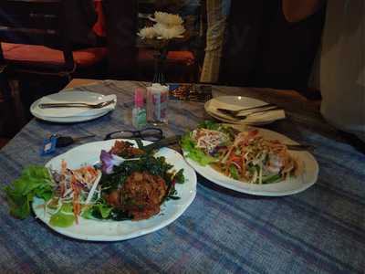 The Faces Gallery & Gastro Bar