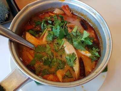 คั่วไก่ นิมมาน