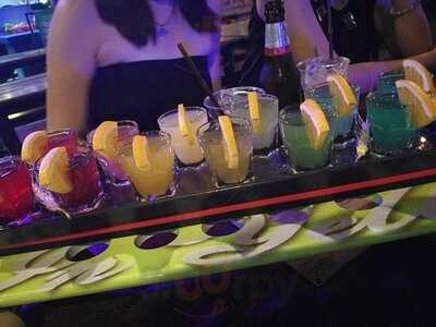 Zoe Yellow Doner Kebap