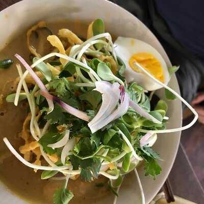 เบิร์ดส์ เนสท์ คาเฟ่