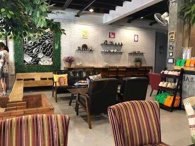 เม่นคาเฟ่