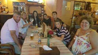 Good Corner Restaurant And Bar