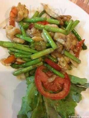 Good Corner Restaurant And Bar