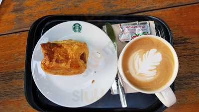 สตาร์บัคส์ สาขา นิมมานเหมินทร์