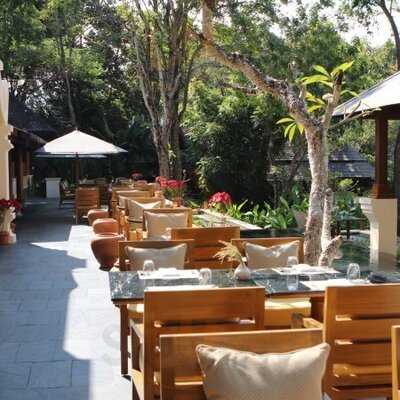 ข้าว - โฟร์ซีซั่น