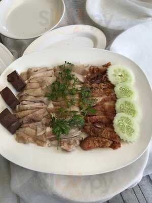 ข้าวมันไก่ โกยี