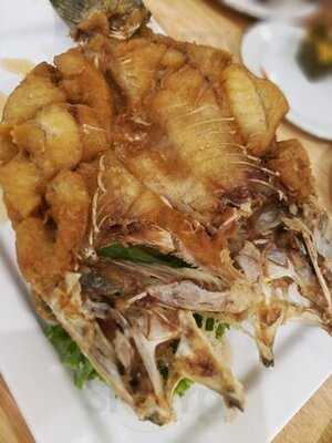 แหลมเจริญซีฟู้ด