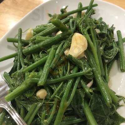 แหลมเจริญซีฟู้ด