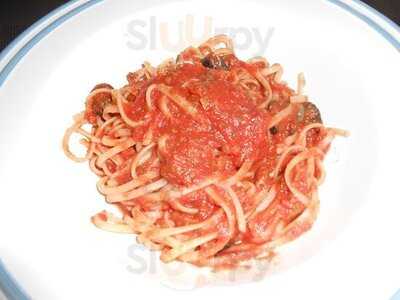 พุชชินี่ อิตาเลี่ยน เรสเตอรองท์