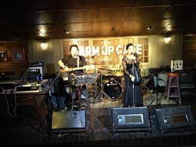 วอร์มอัพคาเฟ่