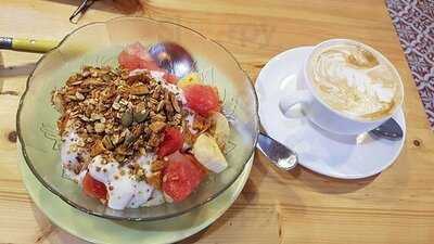 ลิเบอร์นาร์ด คาเฟ่ 