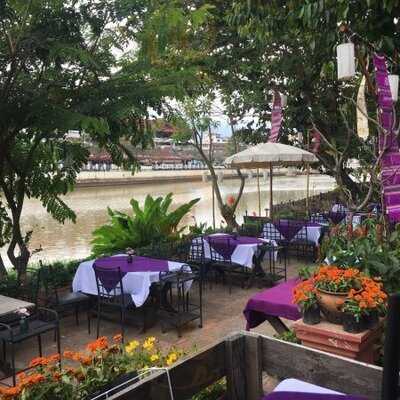 The Gallery Art Gallery & Restaurant