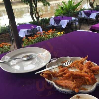 The Gallery Art Gallery & Restaurant