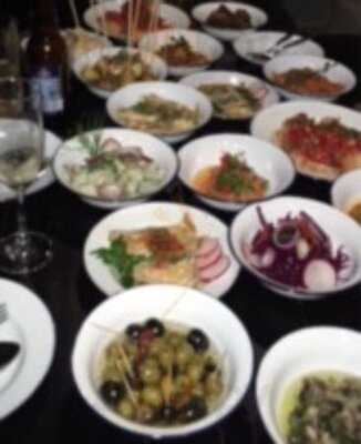 เดอะ แคนทีน