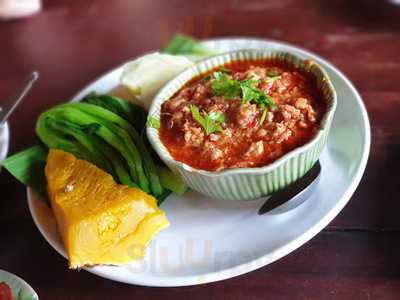 ครัวอาจารย์สายหยุด ร้านอาหาร