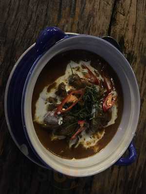 Khao Sok Bistro & Bar