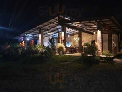 โคซี่ คาเฟ่ บาร์ เขาสก